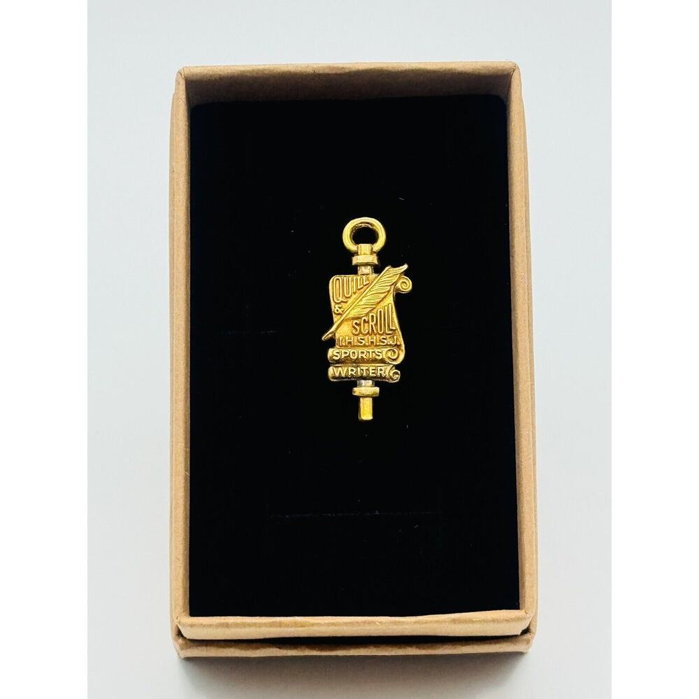 Vintage Lapel Pin - 1/20 10K Gold Filled - Quill & Scroll Feature Editor G1